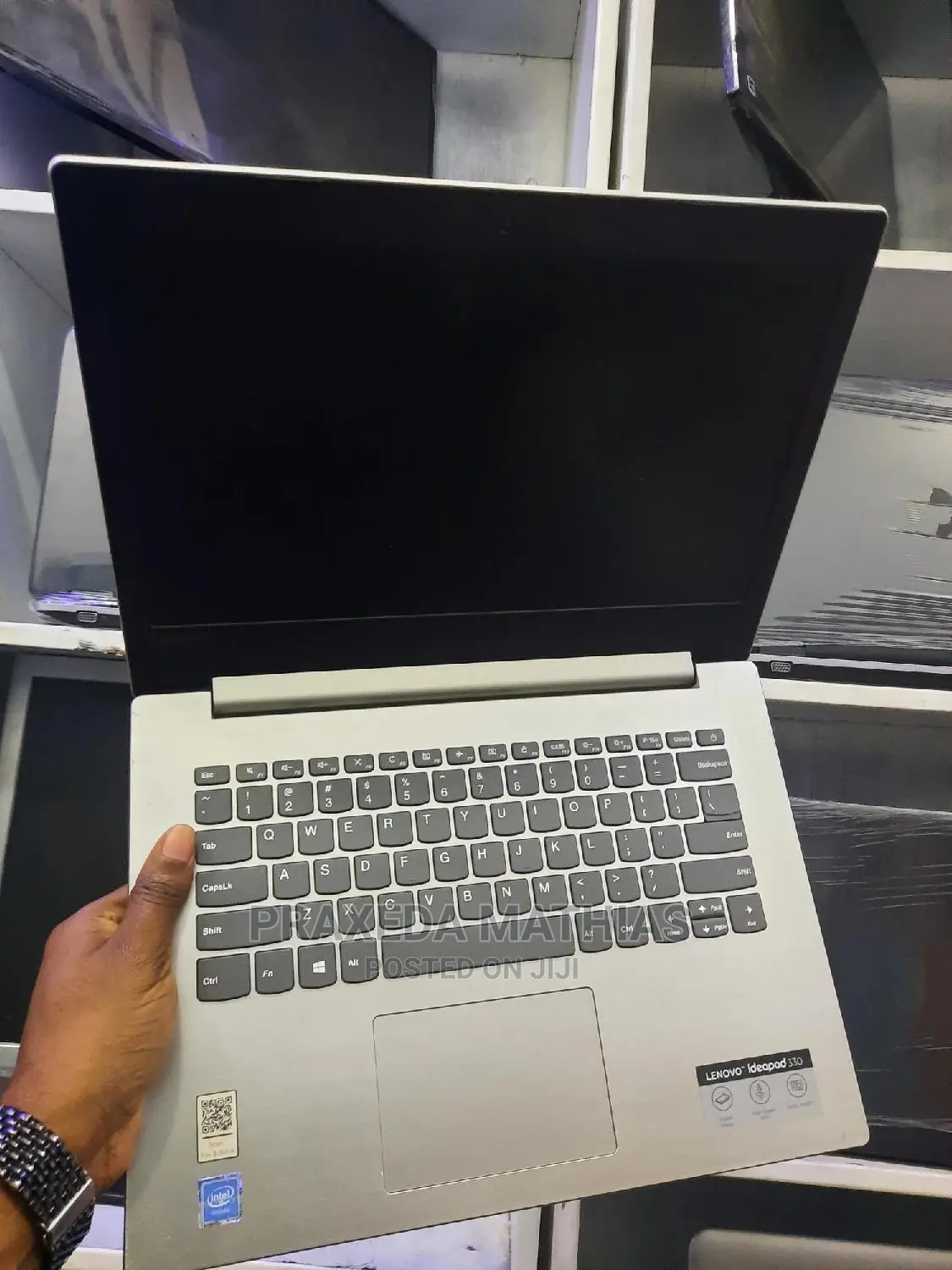 Laptop Lenovo IdeaPad 330 4GB Intel Core 2 Duo HDD 500GB