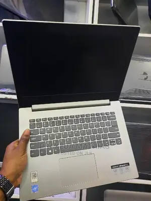 Laptop Lenovo IdeaPad 330 4GB Intel Core 2 Duo HDD 500GB