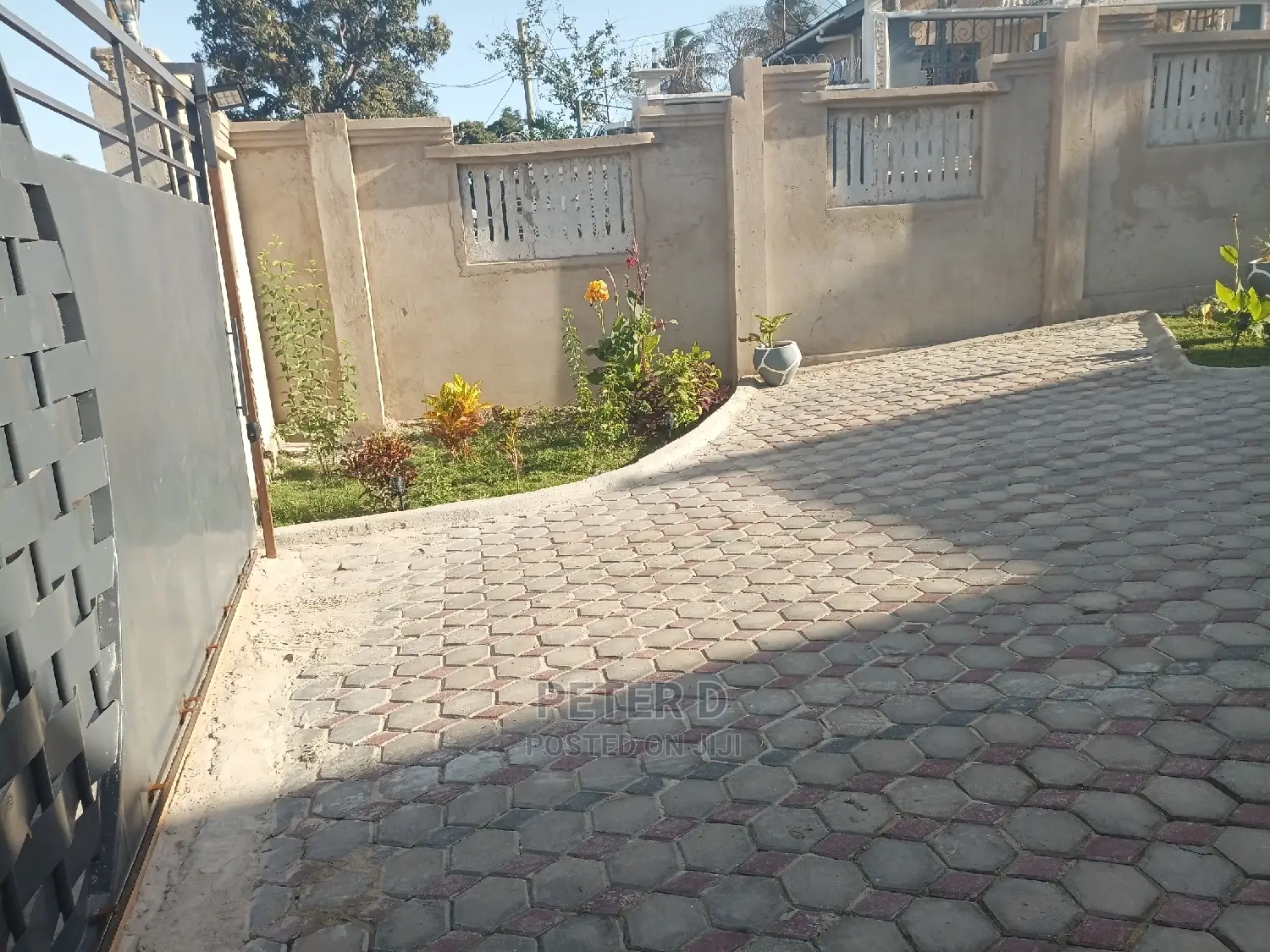 1bdrm House in Kimara for rent