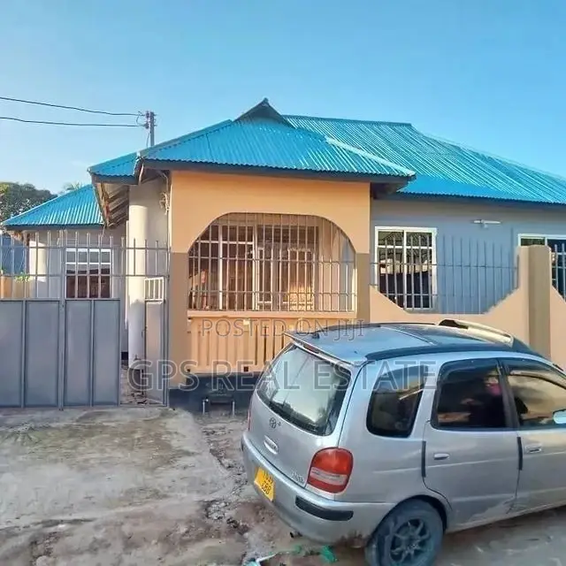 3bdrm House in Maxposh, Ilala for Sale