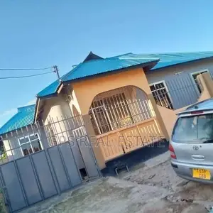 3bdrm House in Maxposh, Ilala for Sale