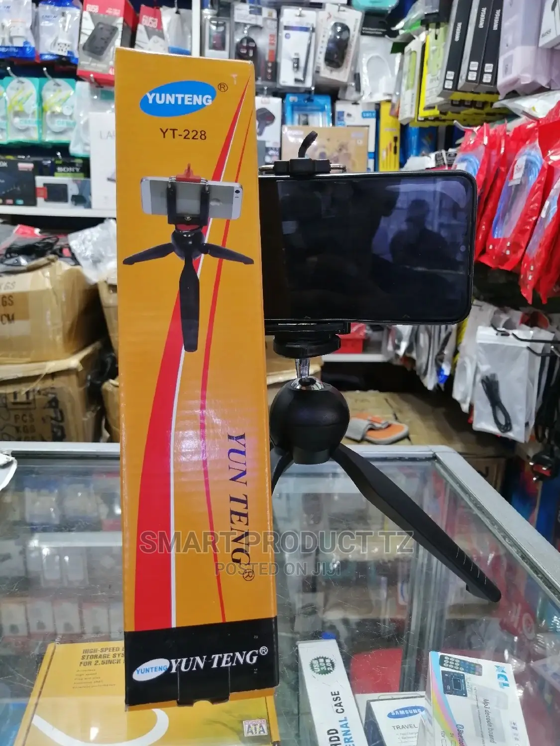 YUNTENG YT - 228 Table Phone Stand.