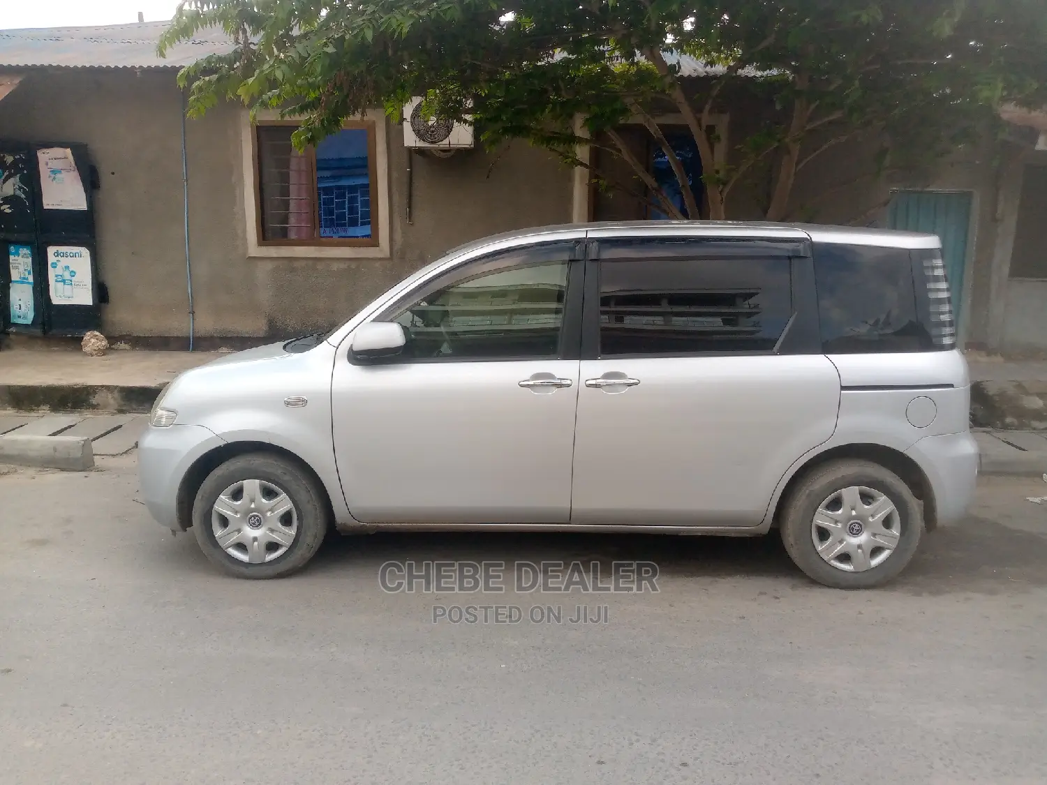 Toyota Sienta 1.5 AWD 2006 Silver