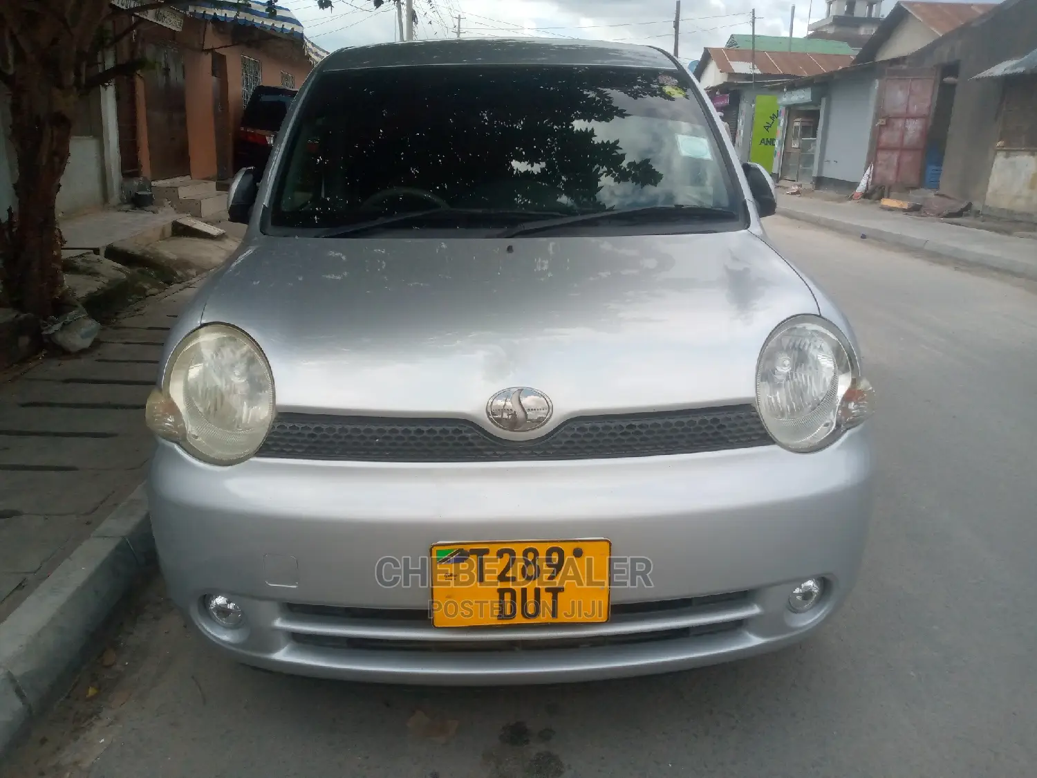 Toyota Sienta 1.5 AWD 2006 Silver