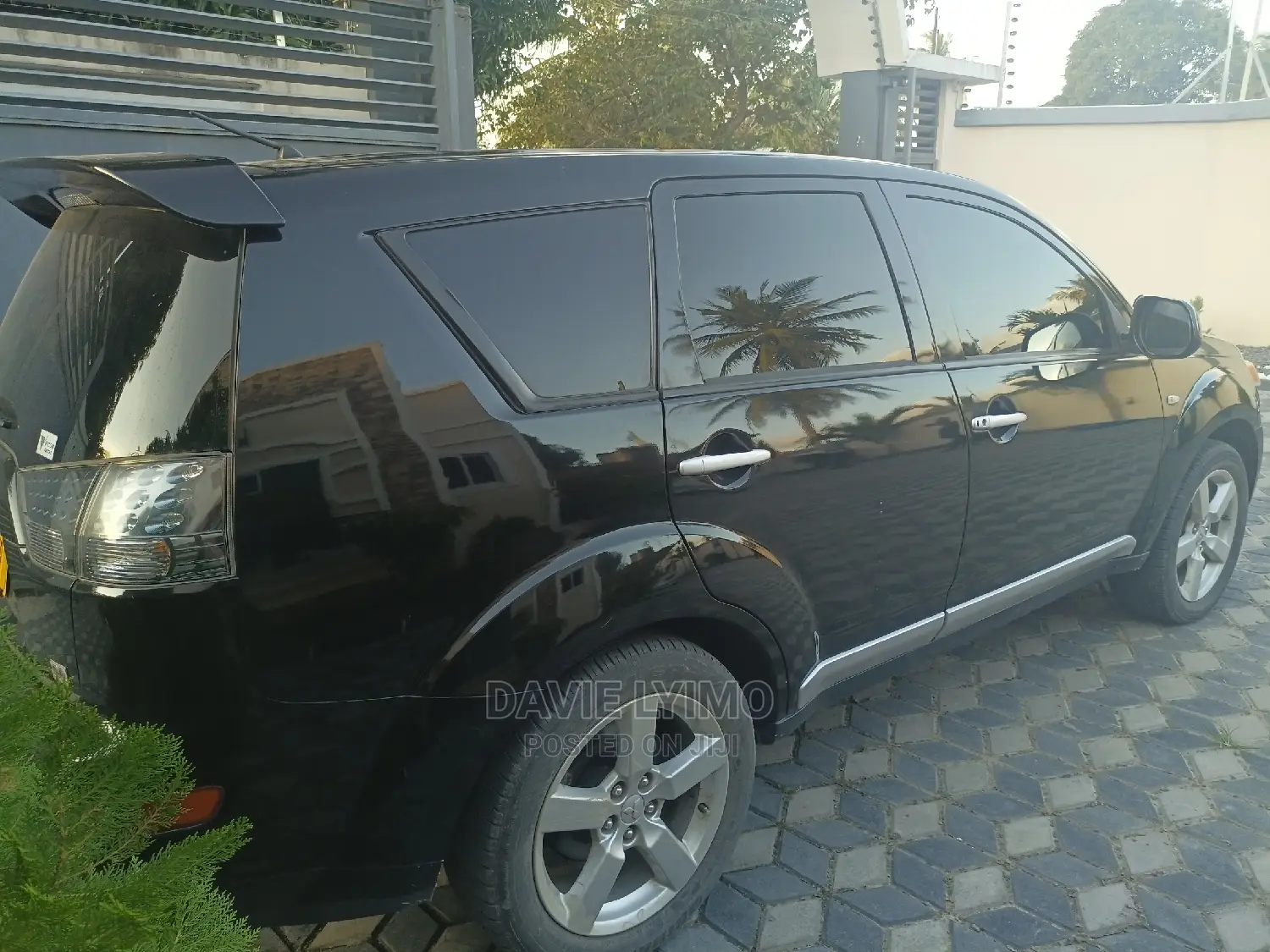 Mitsubishi Outlander 2007 Black