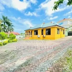 3bdrm House in Maxposh, Kinondoni for Sale