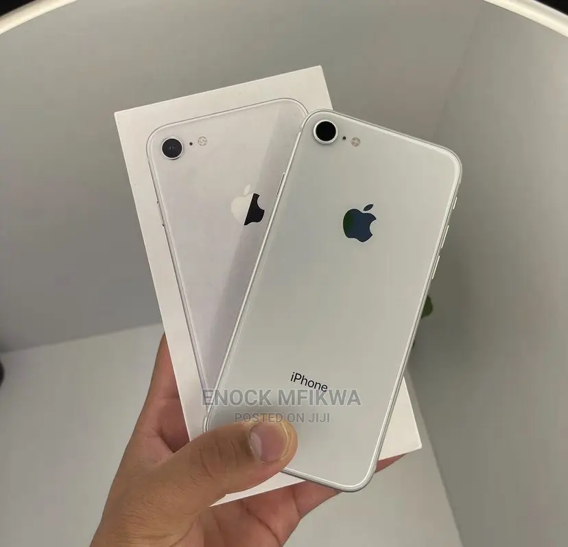 New Apple iPhone 8 64 GB White