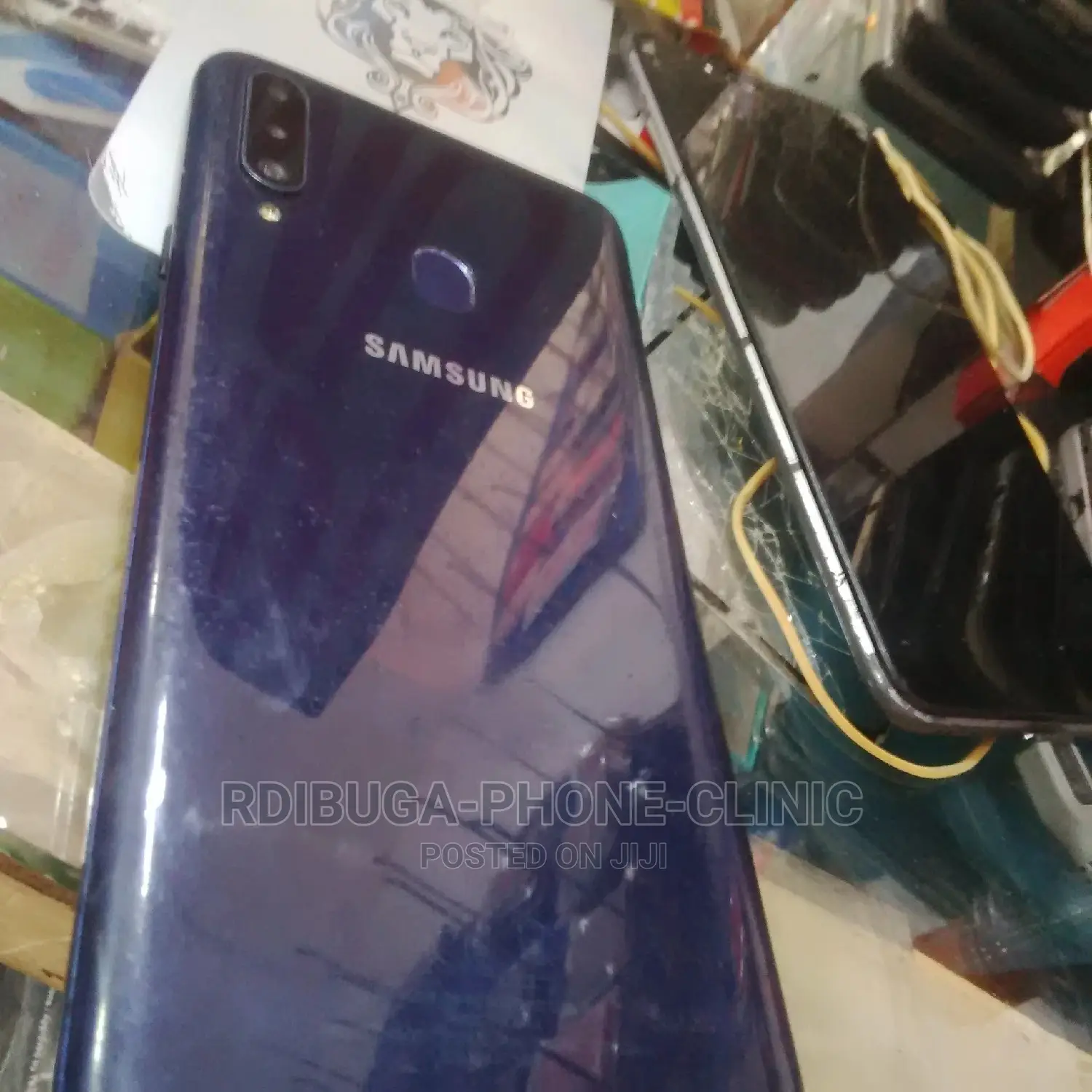 Samsung A20 Is Replaced Og LCD Step by Step
