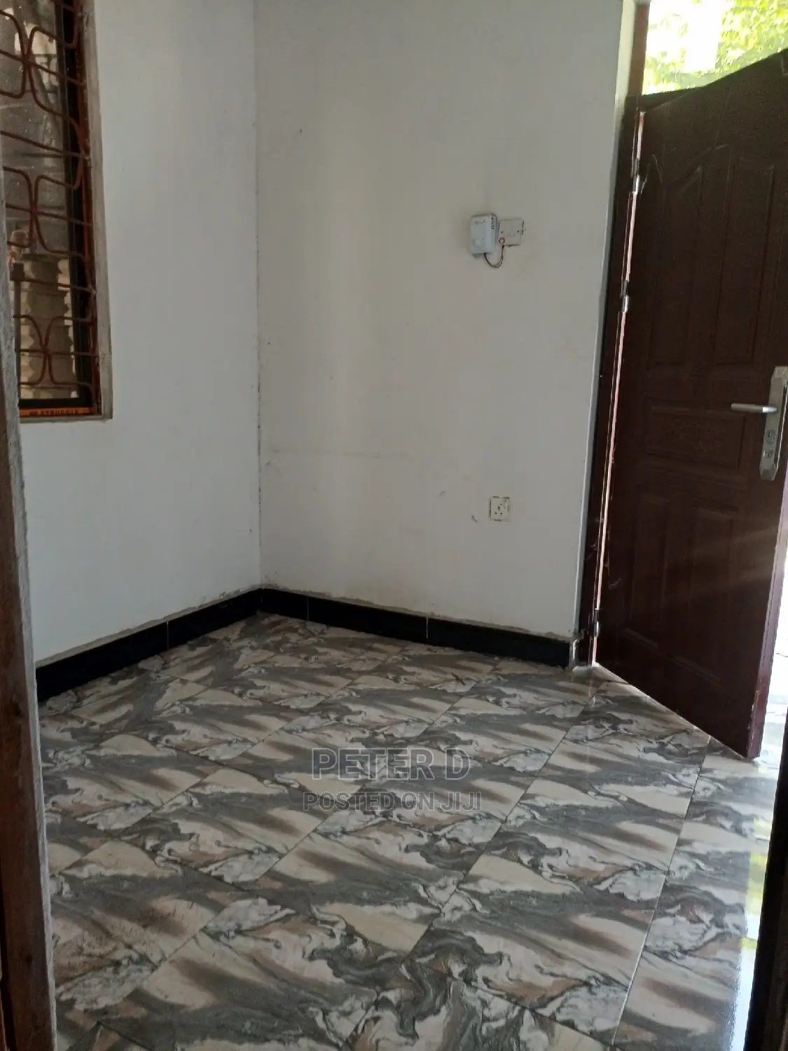 1bdrm Apartment in Mikocheni for rent