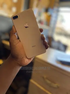 Apple iPhone 8 Plus 64 GB Gold