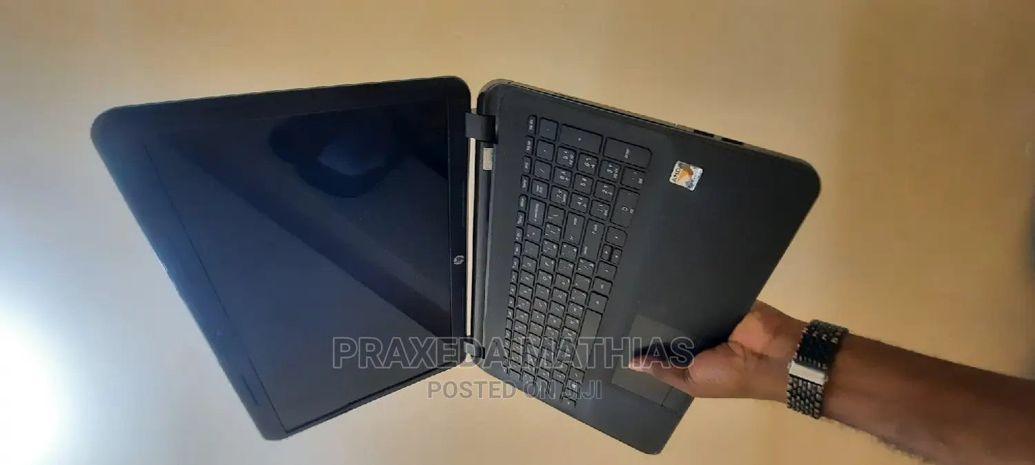 Laptop Toshiba C50 4GB Intel Core 2 Duo HDD 320GB