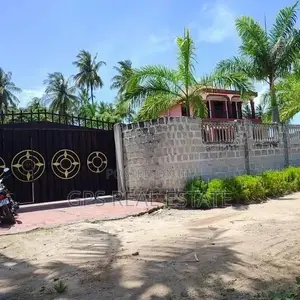 4bdrm House in Maxposh, Kigamboni for Sale