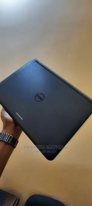 Laptop Dell Latitude 12 4GB Intel Core 2 Duo HDD 320GB