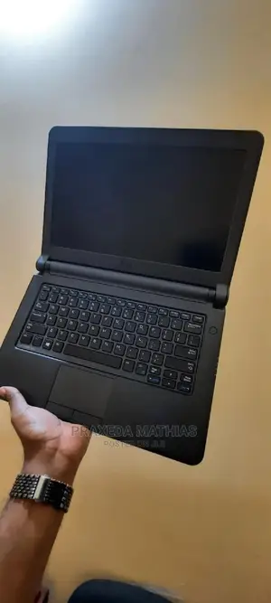 Laptop Dell Latitude 12 4GB Intel Core 2 Duo HDD 320GB