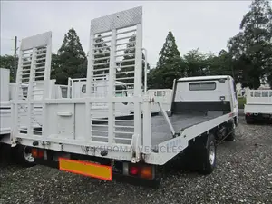 Mitsubishi Canter Teuck