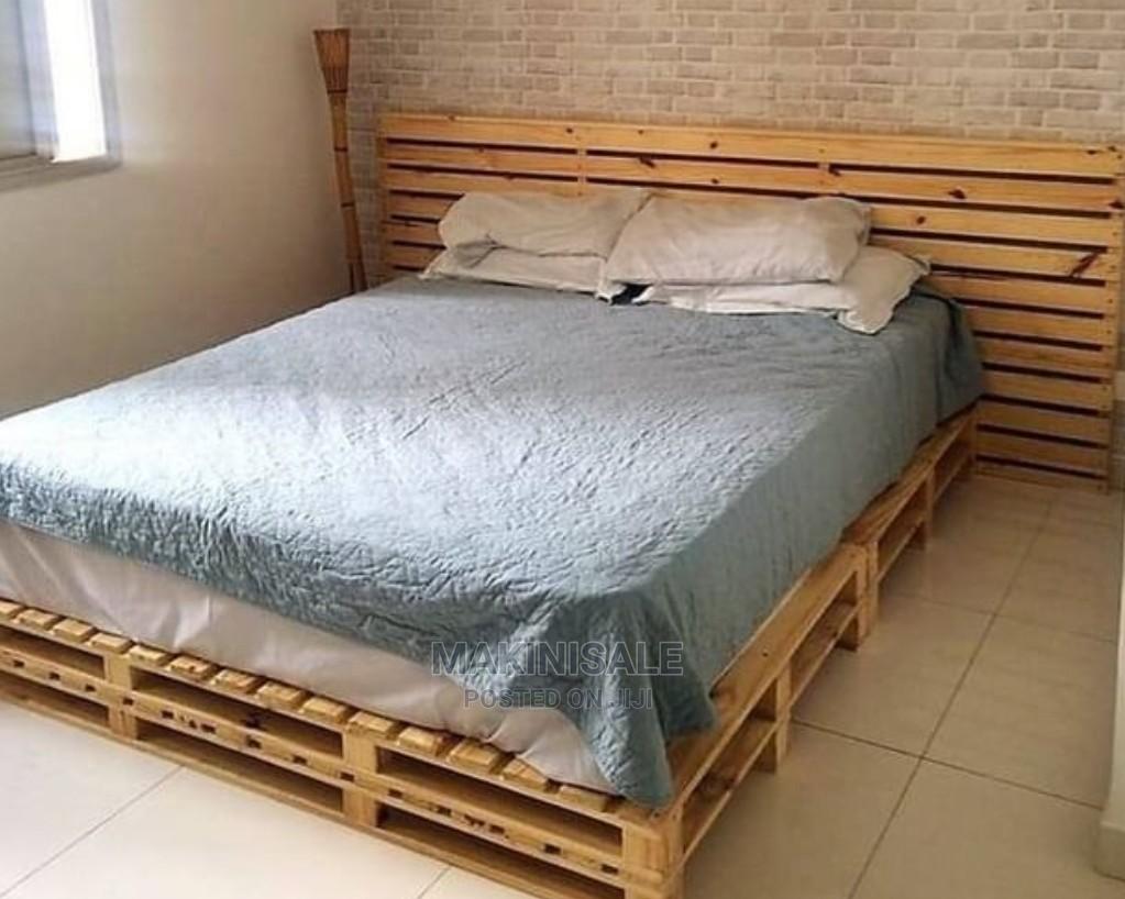 Kitanda Kizuri Sana Cha Pallet in Kinondoni Furniture, David Serafini