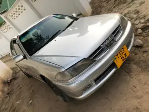 Toyota Carina 2001 Silver