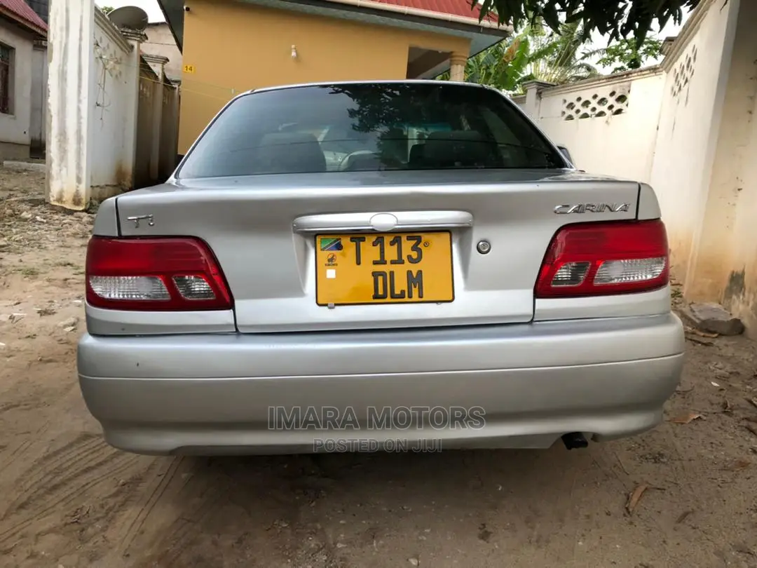 Toyota Carina 2001 Silver