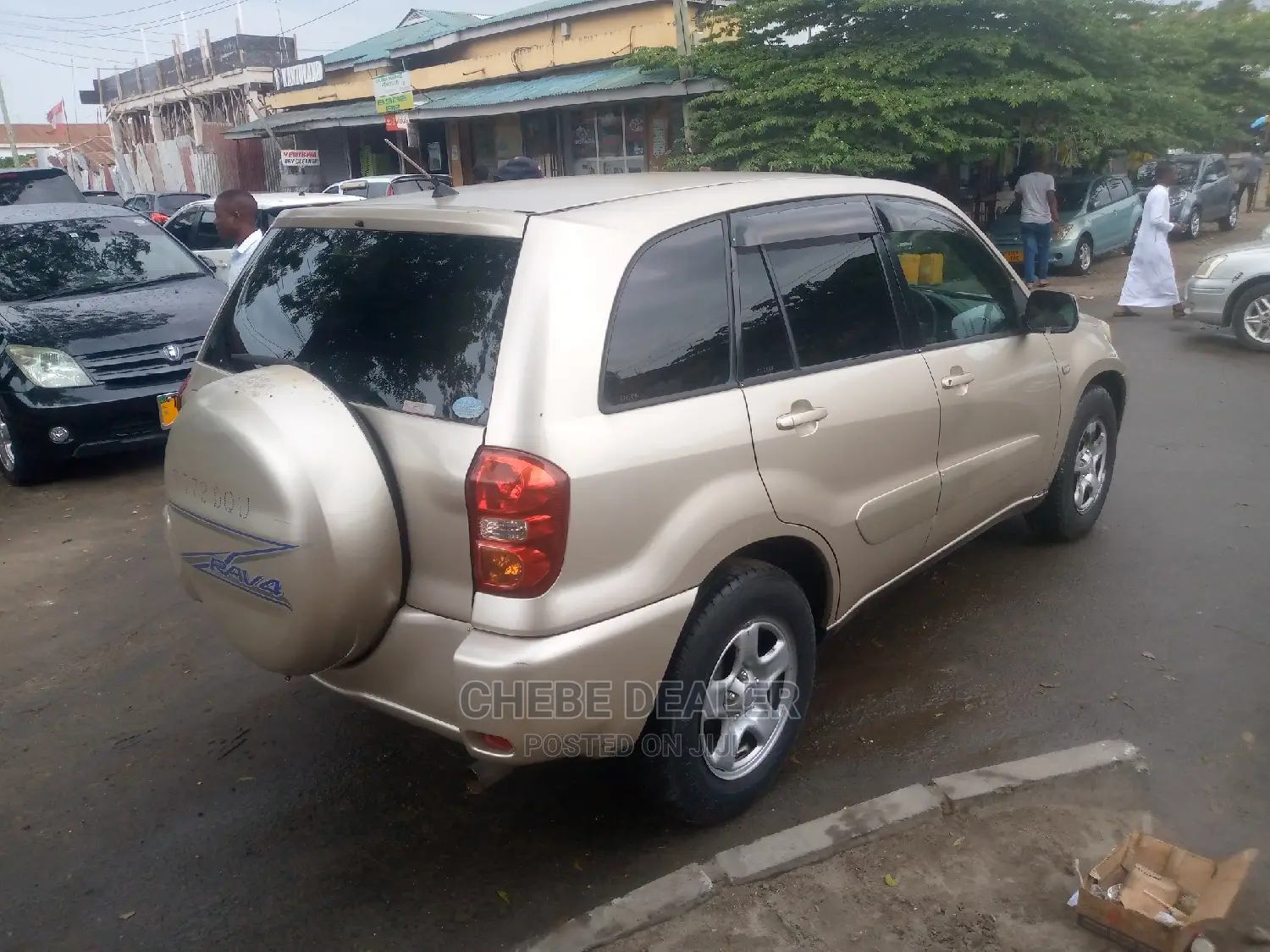 Toyota RAV4 Automatic 2002 Gold