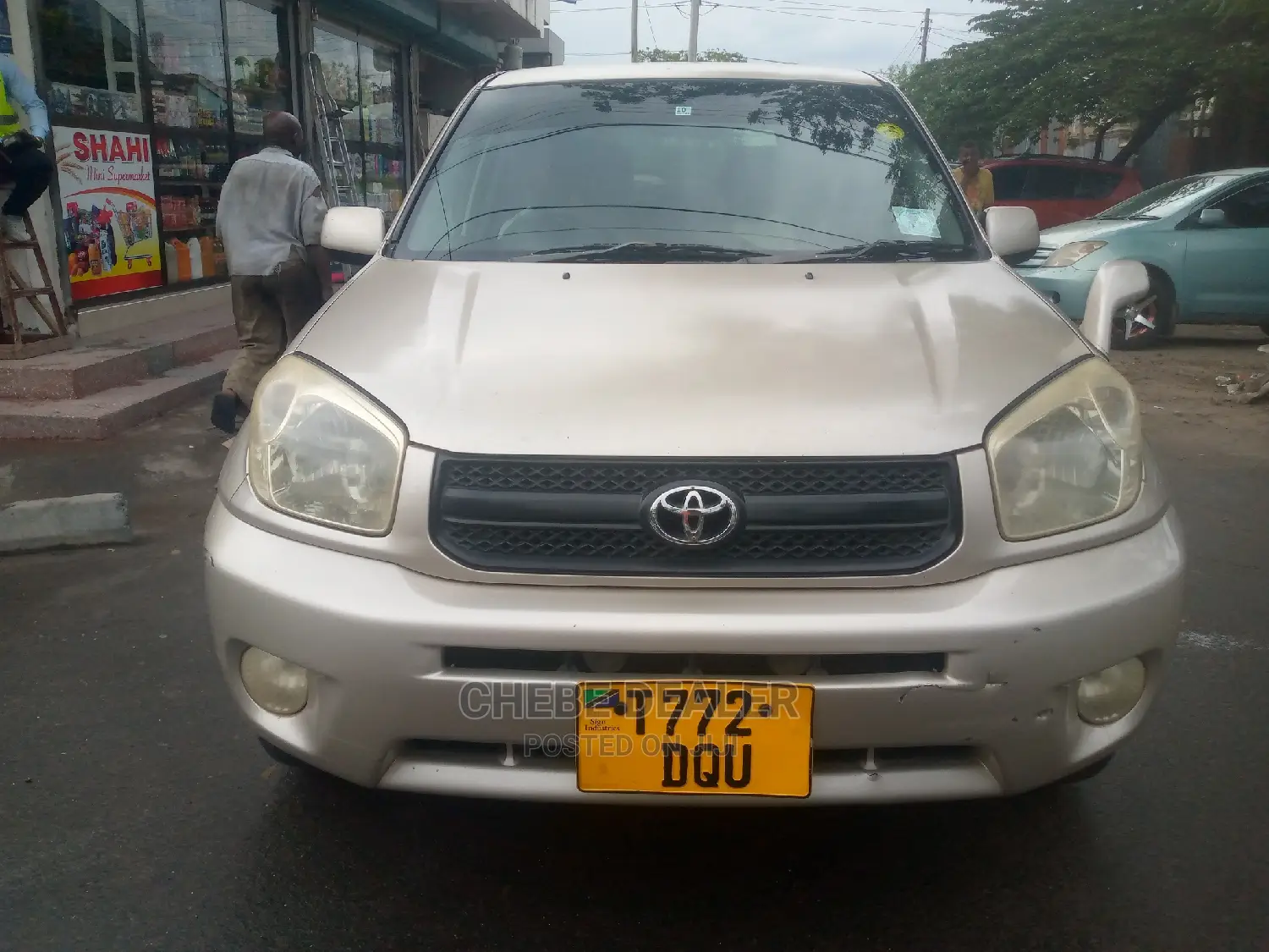 Toyota RAV4 Automatic 2002 Gold