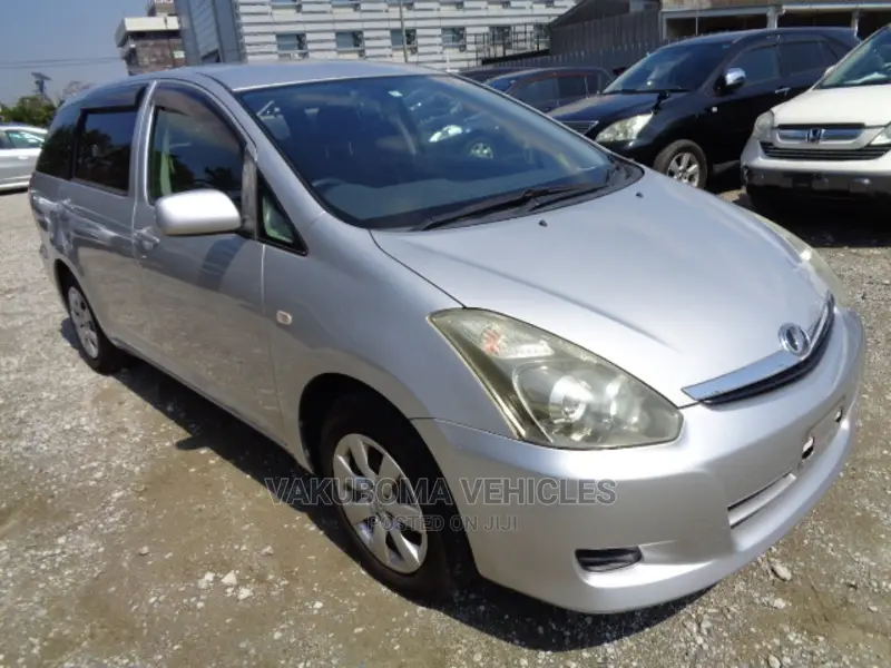 Toyota Wish 2007 Silver