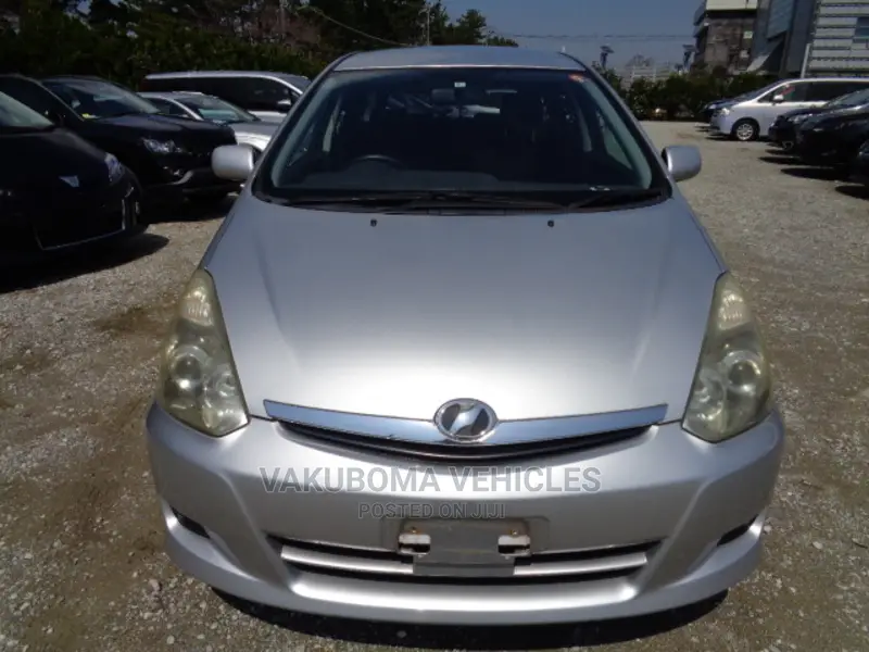Toyota Wish 2007 Silver