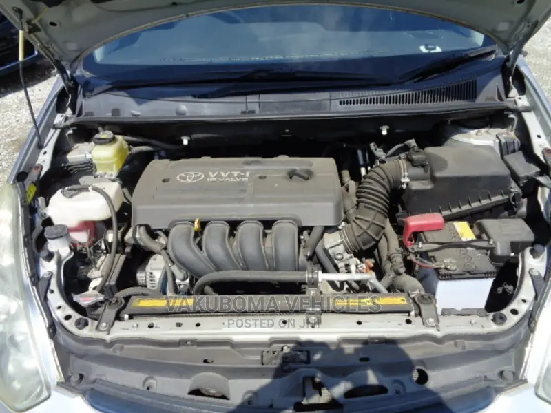 Toyota Wish 2007 Silver