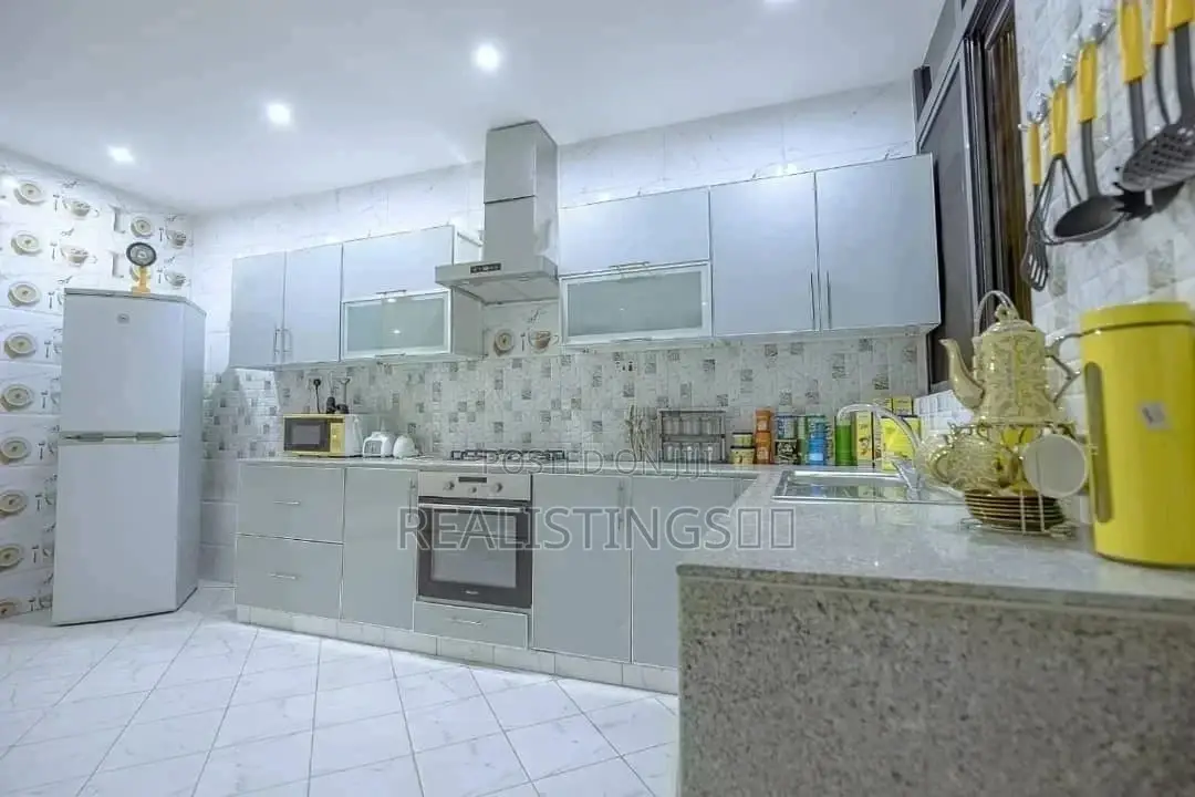Furnished 3bdrm Apartment in Upanga East for Sale