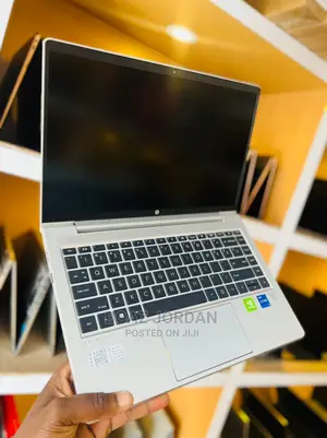 New Laptop HP ProBook 440 G8 16GB Intel Core I5 SSD 512GB