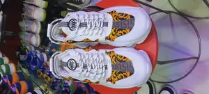 Versace Chain Reaction