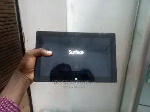 Laptop Microsoft Surface Book 2 2GB Intel Core 2 Duo SSD 32GB