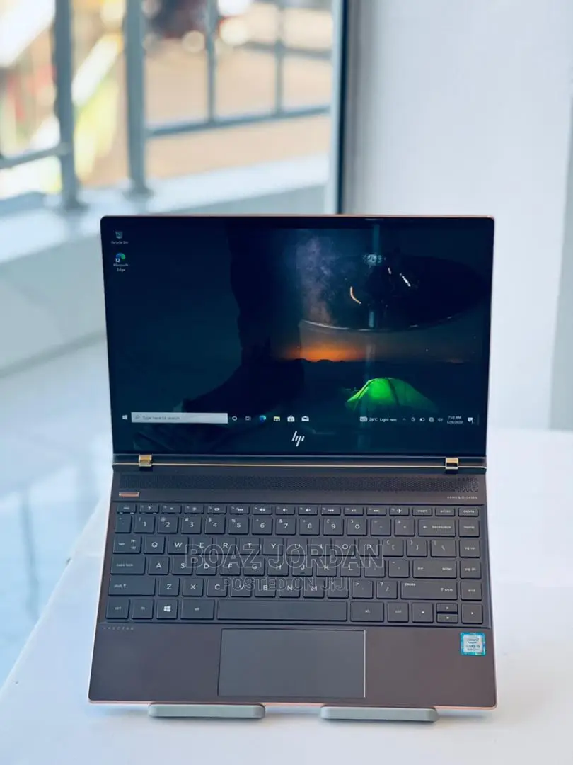 New Laptop HP Spectra 13 8GB Intel Core I5 SSD 256GB