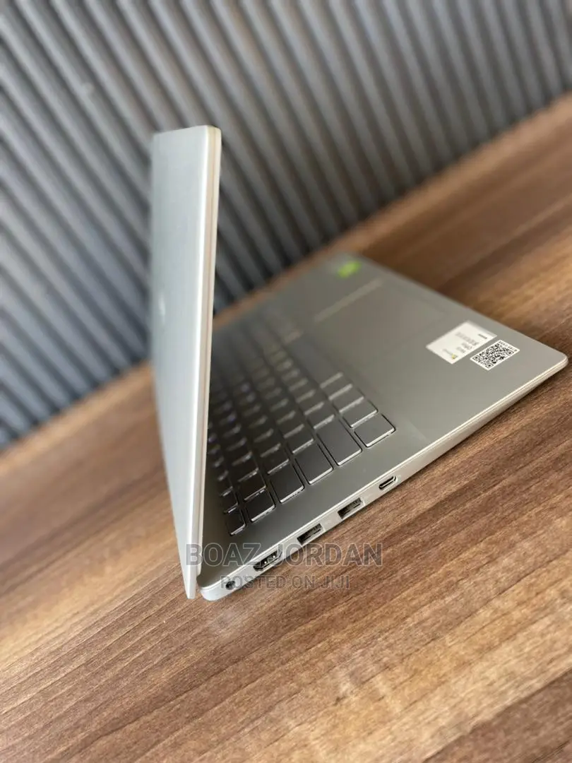 New Laptop Dell Inspiron 15 12GB Intel Core I5 SSD 512GB