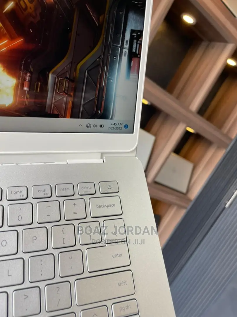 New Laptop Dell Inspiron 15 12GB Intel Core I5 SSD 512GB