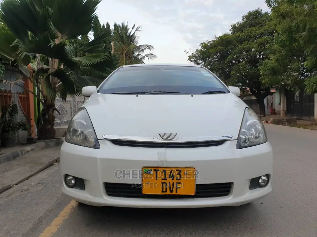 Toyota Wish 2005 White
