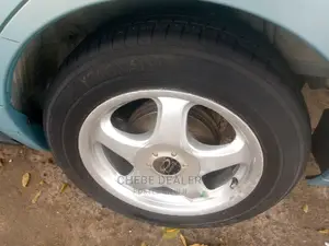 Toyota IST 2005 Blue