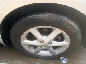 Toyota Corolla RunX 2004 Silver