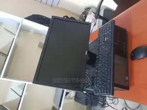 Desktop Computer Dell OptiPlex 7040 8GB Intel Core I7 HDD 500GB