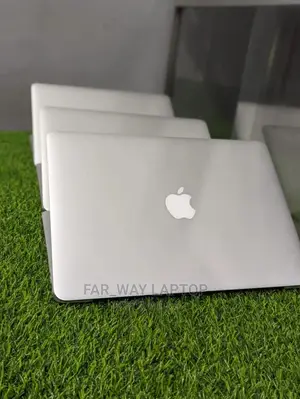 New Laptop Apple MacBook Pro 2015 16GB Intel Core I5 SSD 512GB