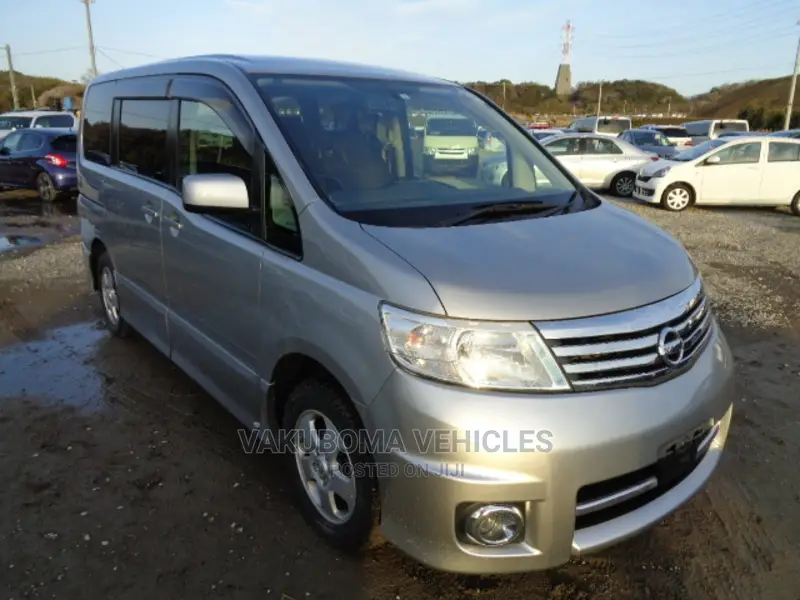 Nissan Serena 2007 Silver