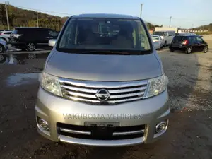 Nissan Serena 2007 Silver