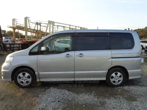Nissan Serena 2007 Silver