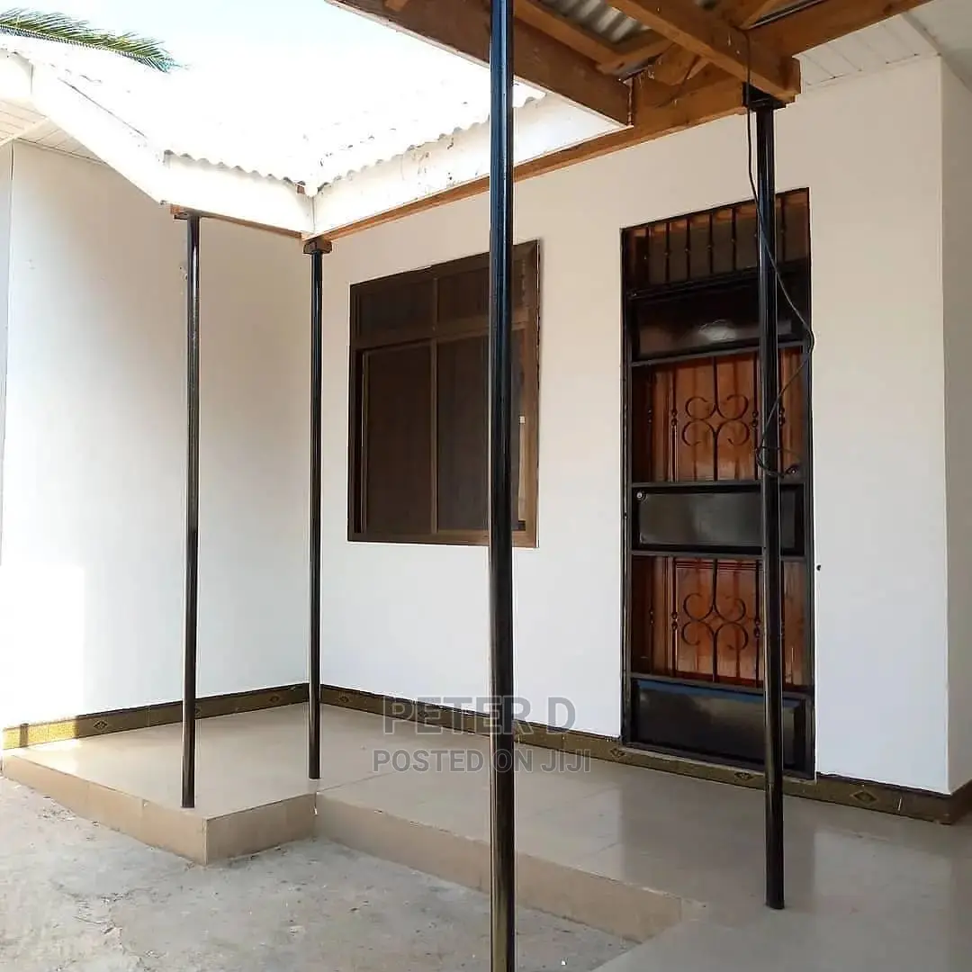 1bdrm Apartment in Kimara for Rent