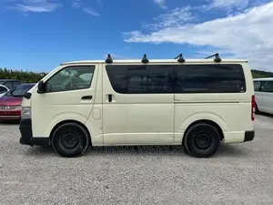 Toyota HiAce 2013 Beige