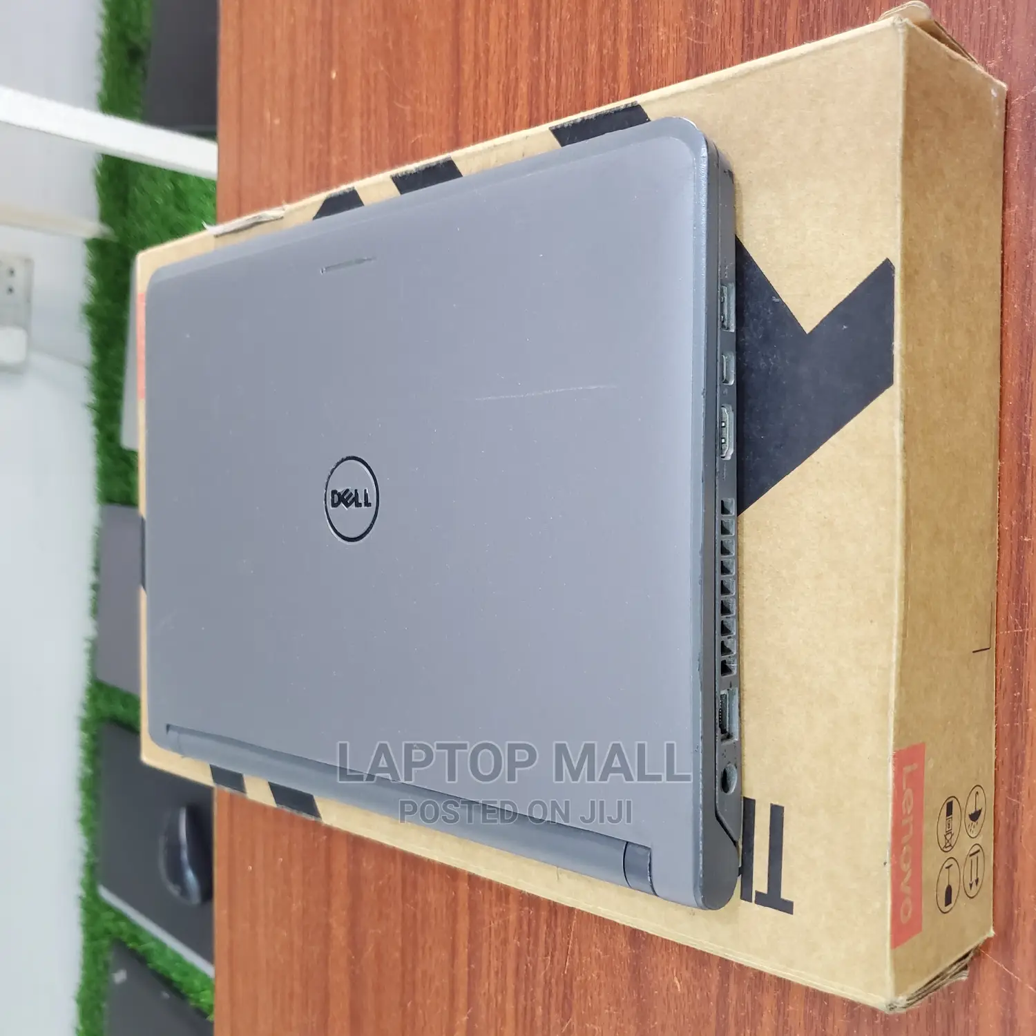 Laptop Dell Latitude 13 3340 4GB Intel Celeron HDD 500GB