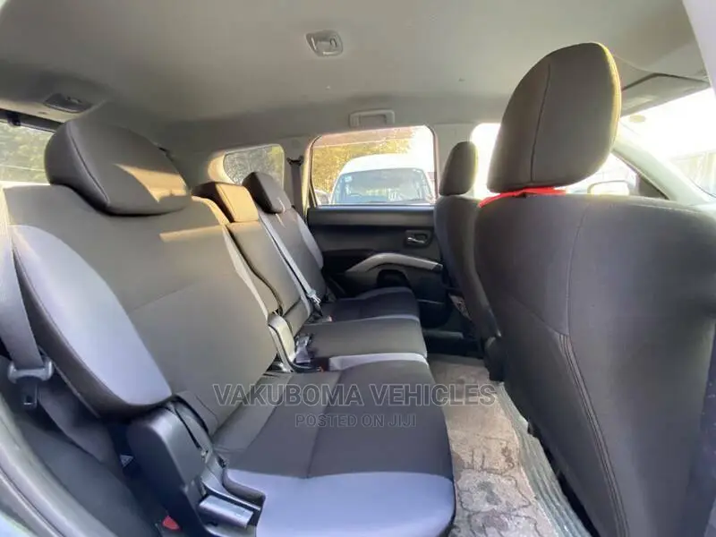 Mitsubishi Outlander 2009 Gray