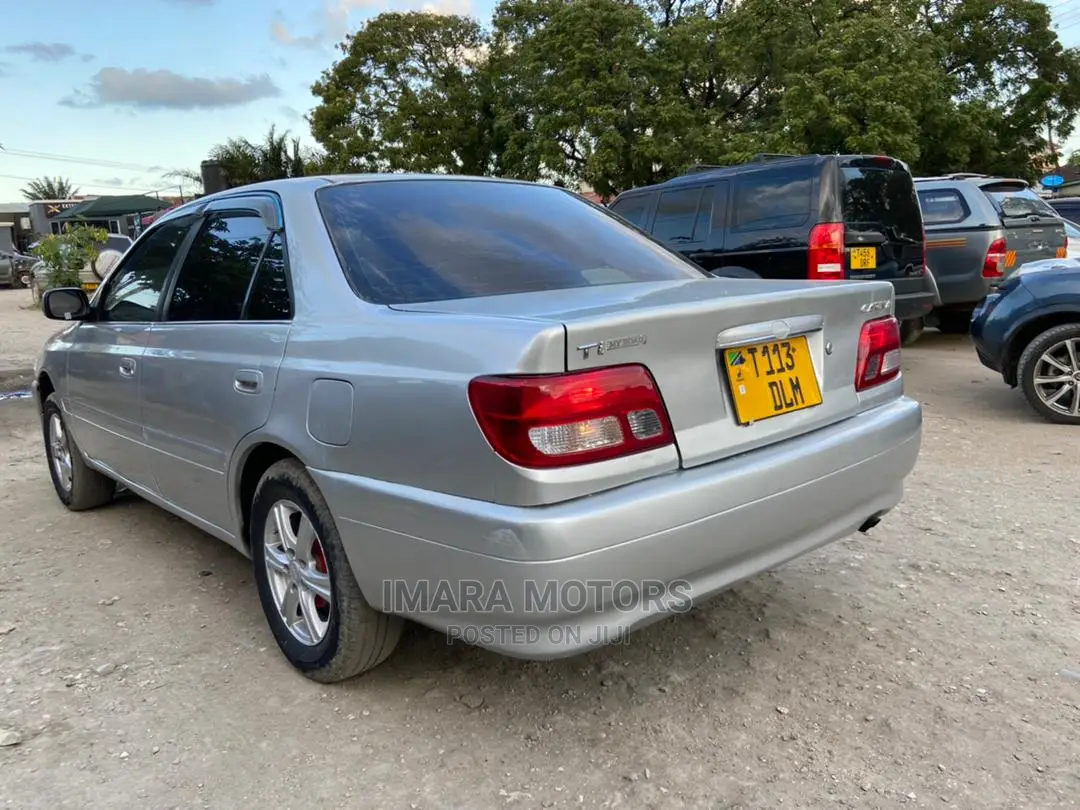 Toyota Carina 2000