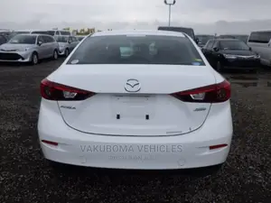 Mazda Axela 2015 White