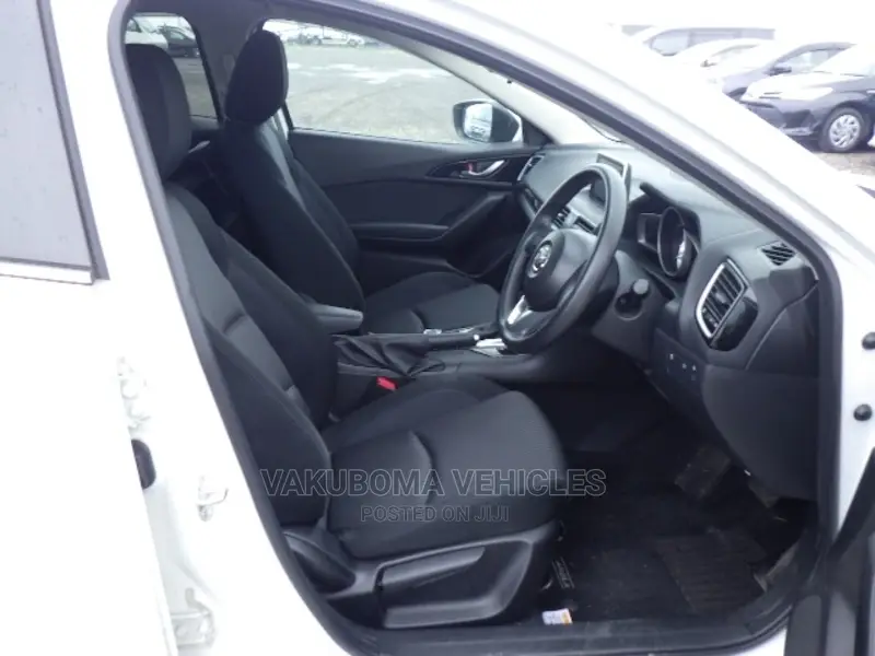 Mazda Axela 2015 White