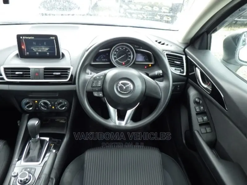 Mazda Axela 2015 White